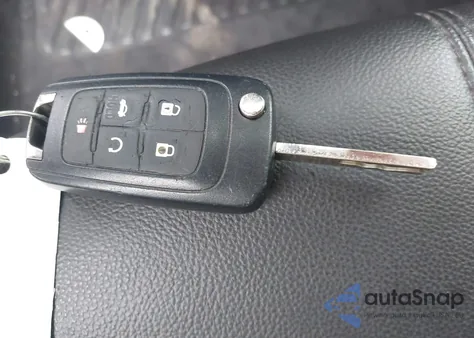 2017 Chevrolet Impala 1Lt из США, поврежденный, VIN 2G1105S37H9116590